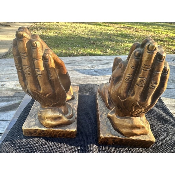 Vintage Lego Brand Gold Plaster/Chalk Praying Hands Book Ends Set- Made In Japan - Picture 1 of 6